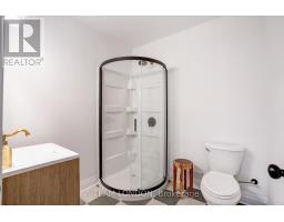 52 - 383 DAVENTRY WAY - 44