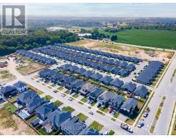 52 - 383 DAVENTRY WAY - 49