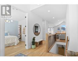 52 - 383 DAVENTRY WAY - 5