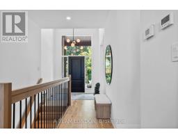 52 - 383 DAVENTRY WAY - 6