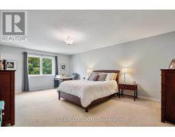 71 - 505 BLUE JAY DRIVE - 19