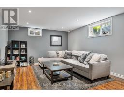 71 - 505 BLUE JAY DRIVE - 30