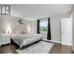 811 BERKSHIRE DRIVE - 19