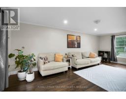 811 BERKSHIRE DRIVE - 8
