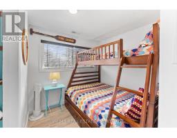 28 WOODWARD AVENUE - 21