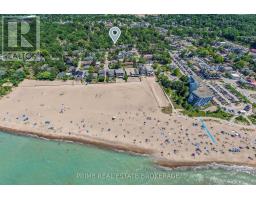 28 WOODWARD AVENUE - 34