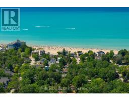 28 WOODWARD AVENUE - 35