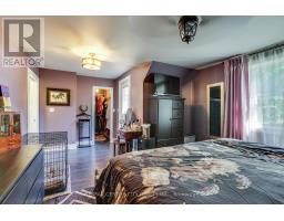 153 SHACKLETON STREET - 28