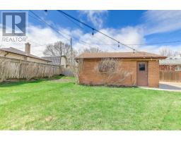 393 CHIPPENDALE CRESCENT - 32