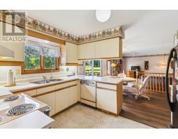 1095 DONNYBROOK DRIVE - 17