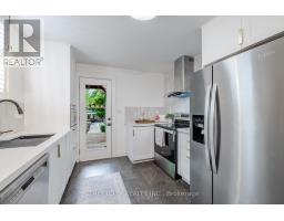931 WATERLOO STREET - 17