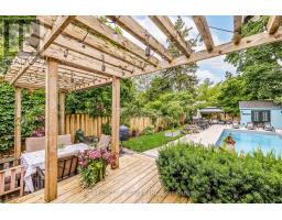 931 WATERLOO STREET - 38