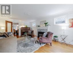 931 WATERLOO STREET - 8