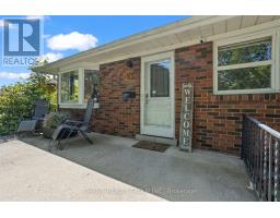 93 MANDEVILLE ROAD - 4