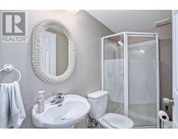 22 HYATT STREET - 16