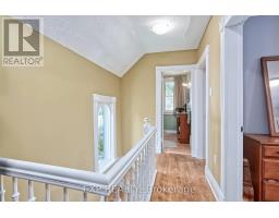 22 HYATT STREET - 20