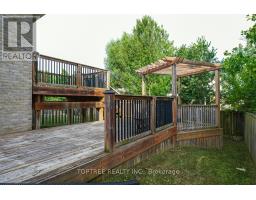 1855 CREEKSIDE STREET - 40