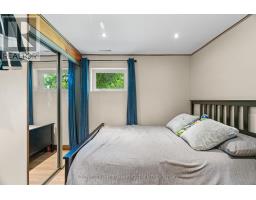 16 LANSDOWNE PARK CRESCENT - 27