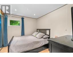 16 LANSDOWNE PARK CRESCENT - 28