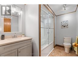 16 LANSDOWNE PARK CRESCENT - 29