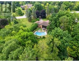 16 LANSDOWNE PARK CRESCENT - 38