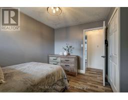 5 POPLAR CRESCENT - 13