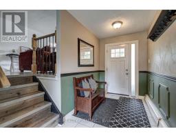 5 POPLAR CRESCENT - 2