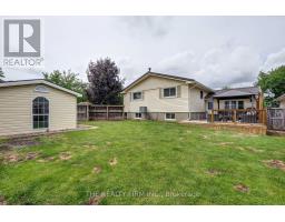 5 POPLAR CRESCENT - 31