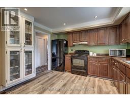 5 POPLAR CRESCENT - 9
