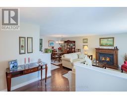 387 AUGUSTA CRESCENT - 12