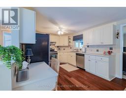 387 AUGUSTA CRESCENT - 16