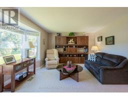 387 AUGUSTA CRESCENT - 26