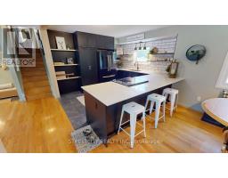 10 MILFORD CRESCENT - 12