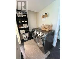 10 MILFORD CRESCENT - 22