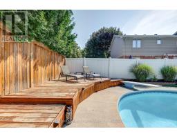 63 SPENCER CRESCENT - 13