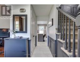 63 SPENCER CRESCENT - 16