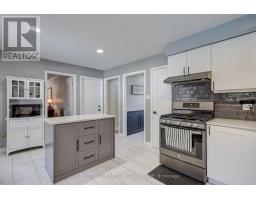 63 SPENCER CRESCENT - 21