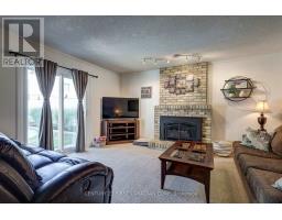 63 SPENCER CRESCENT - 29