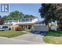 63 SPENCER CRESCENT - 3