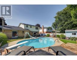 63 SPENCER CRESCENT - 8