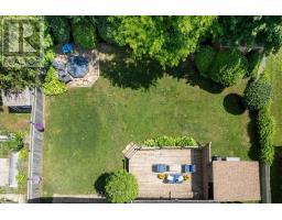 1431 STONEYBROOK CRESCENT - 10