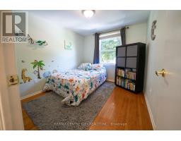 1431 STONEYBROOK CRESCENT - 24