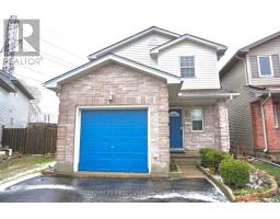 33 PHAIR CRESCENT - 1