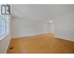 689 SEVILLA PARK PLACE - 4