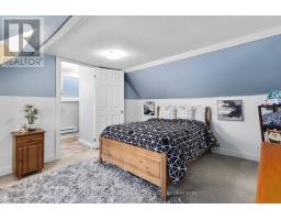 476 EMERY STREET E - 21