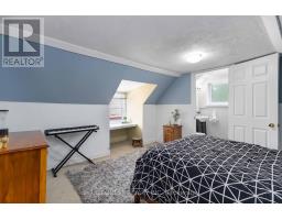476 EMERY STREET E - 23