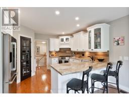477 SUNDANCE PLACE - 13
