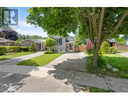 170 OLYMPIC CRESCENT - 1