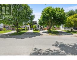170 OLYMPIC CRESCENT - 3