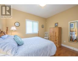 1633 KIRKPATRICK WAY - 33